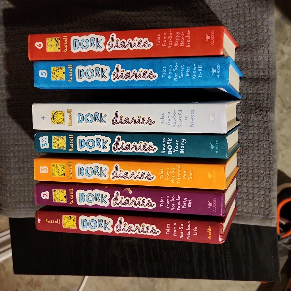 Dork Diaries Series 1-6